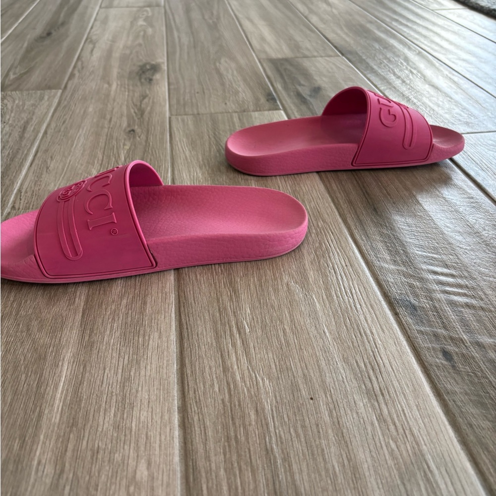 gucci slides - Picture 10 of 13